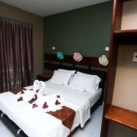 Pondok Muara Chalet Pantai Cenang  Eksteriør bilde