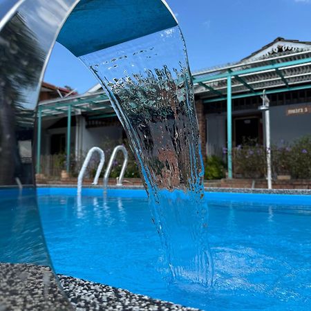 Pondok Muara Chalet Pantai Cenang  Eksteriør bilde